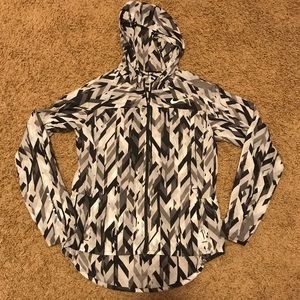 NIKE WINDBREAKER